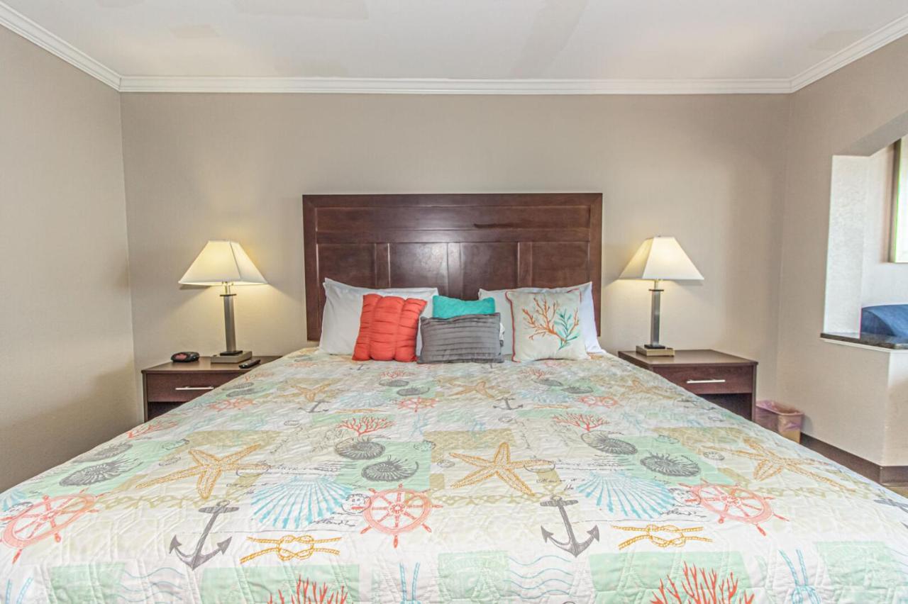 Ocean View King Suite With Modern Decor And Accents - Caravelle Resort 605 Sleeps 4 Guests Μιρτλ Μπιτς Εξωτερικό φωτογραφία